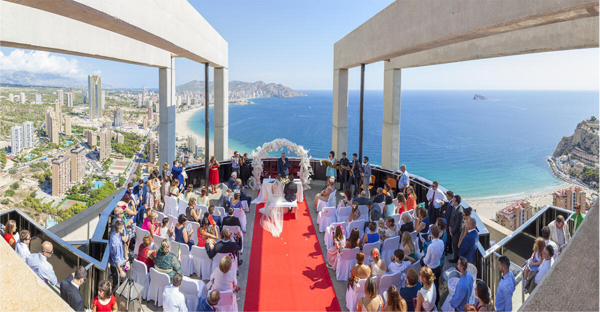 Casarse a 186 metros de altura en el hotel m&aacute;s alto de Europa: el Gran Hotel Bali refuerza su propuesta como espacio &uacute;nico para bodas