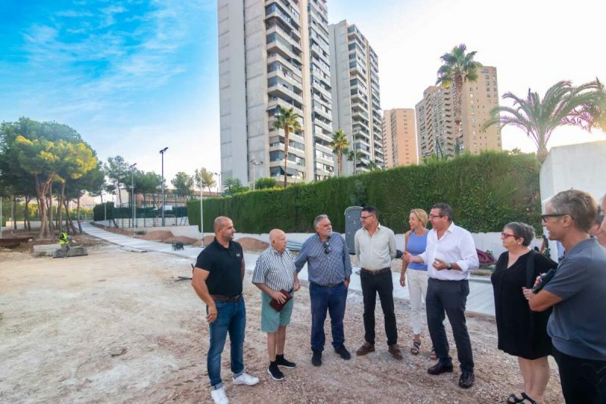 Benidorm incrementa las zonas verdes de La Cala con un nuevo parque en la avenida Marina Alta