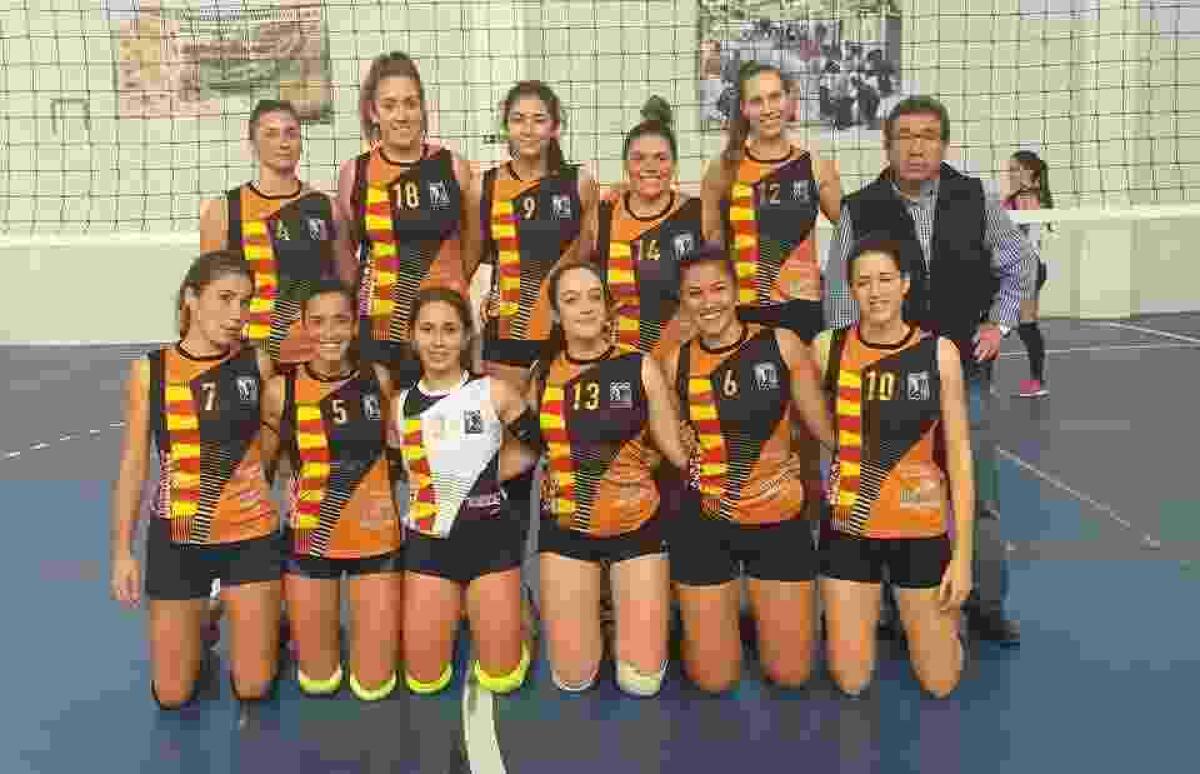 Cuarta victoria en liga de las senior del &ldquo;Club Voleibol Finestrat&rdquo; contra el C.V.San Vicente