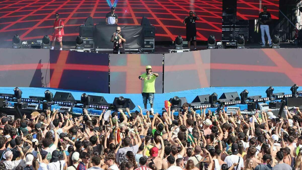 El Reggaeton Beach Festival vuelve a cosechar un éxito de público en sus dos jornadas 