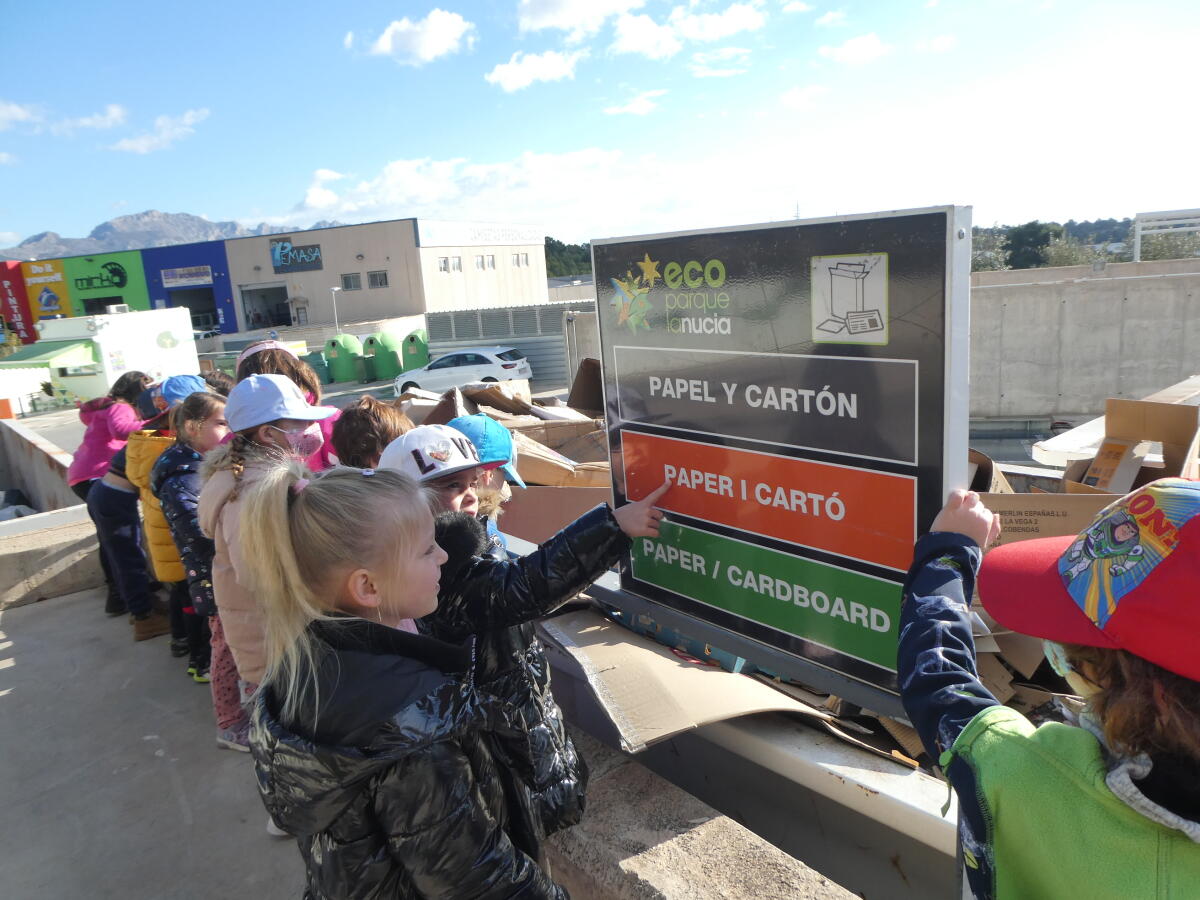 Visitas Escolares de Infantil al Ecoparque para aprender “la importancia de reciclar”