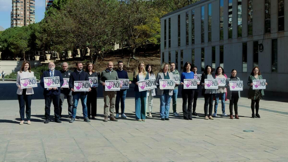 Benidorm expresa su condena y repulsa hacia el último crimen machista cometido en Amposta (Tarragona) 