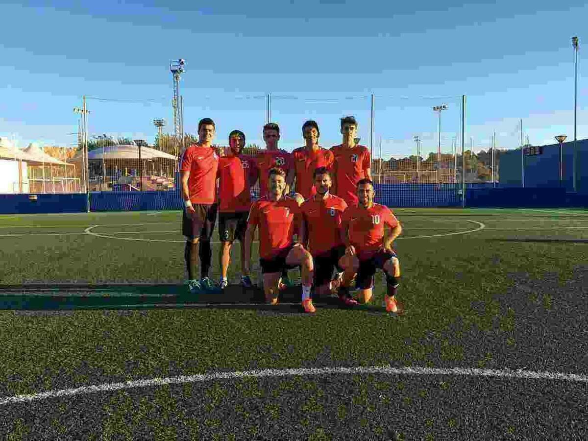 Spartanathinaikos FC es el nuevo l&iacute;der de  la   XIII Liga de Invierno de F&uacute;tbol 7 