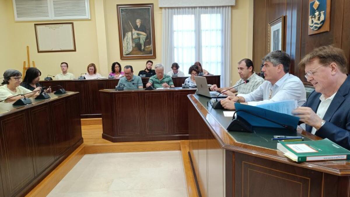 El Ayuntamiento de Villajoyosa aprueba por primera vez en la última década la Cuenta General dentro del plazo reglamentario