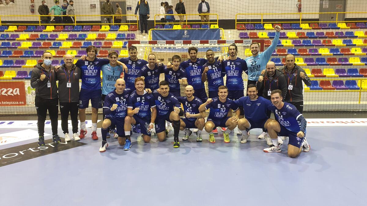 Victoria del Balonmano Benidorm en Antequera