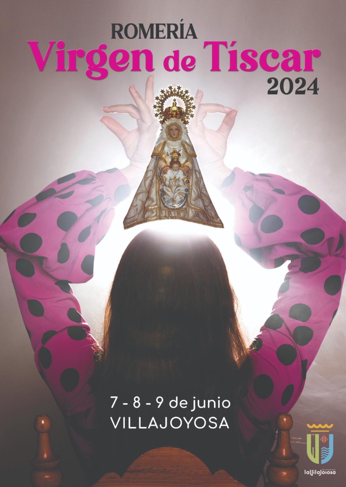 Villajoyosa celebra la festividad de la Virgen de Tíscar con su popular feria y la romería por las calles del centro urbano