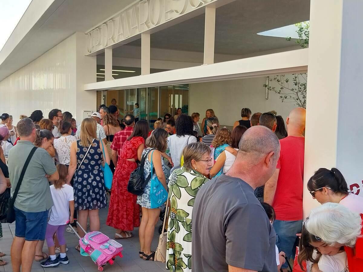 5700 escolares inician el curso académico en los centros educativos públicos de Villajoyosa