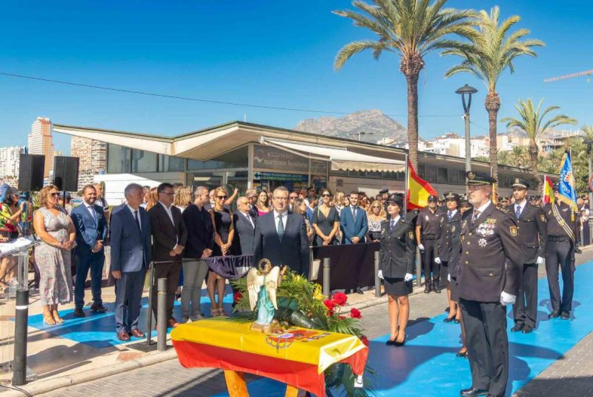 Benidorm celebra con un solemne acto el Día de la Policía Nacional