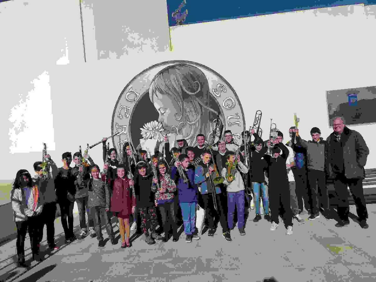 La Nuc&iacute;a estrena un grafiti de &ldquo;Derechos Humanos&rdquo; de Tom Rock a ritmo de m&uacute;sica