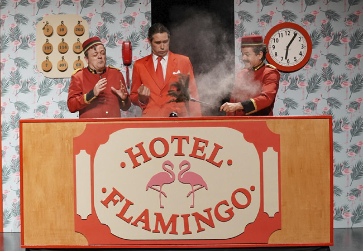 Clownic homenajea a “Tricicle” mañana con “Hotel Flamingo” en l’Auditori 