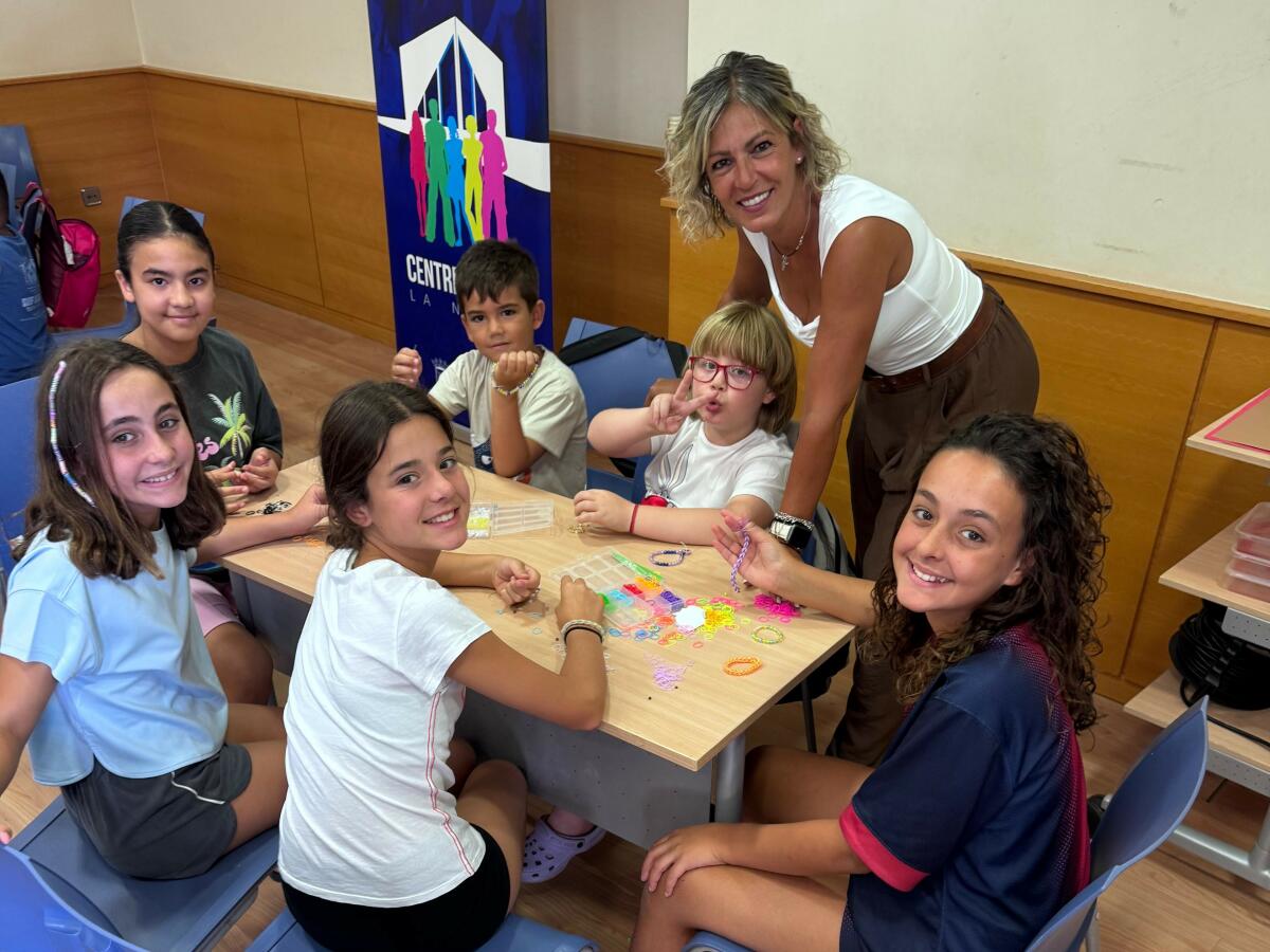 Arranca la programación de verano de Juventud con mural de bienvenida y yoga