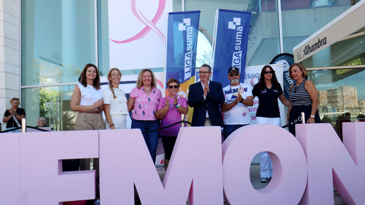 Benidorm conmemora junto a Anémona el Día del Cáncer de Mama y se une a su reivindicación para mejorar la vida de las afectadas