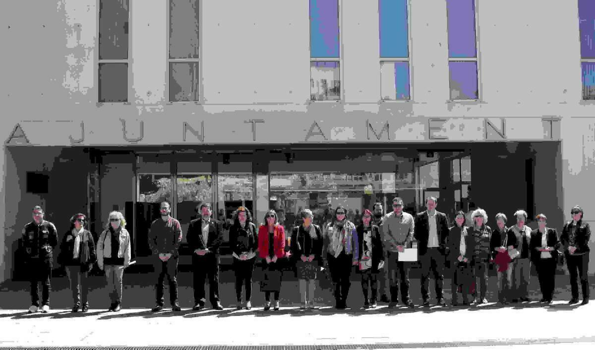 Benidorm reitera con un minuto de silencio su rechazo a la violencia machista