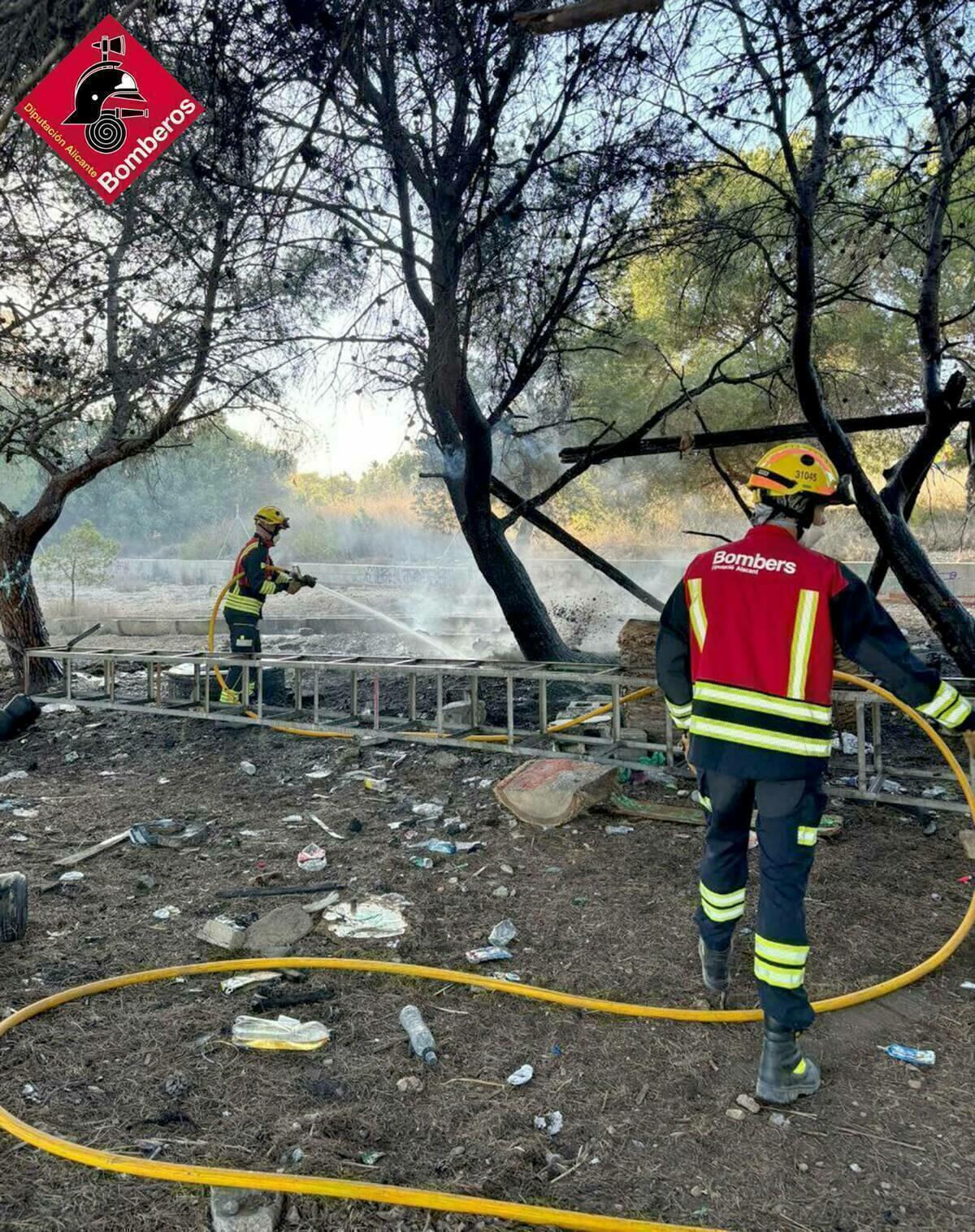 INCENDIO DE MATORRALES EN BENIDORM