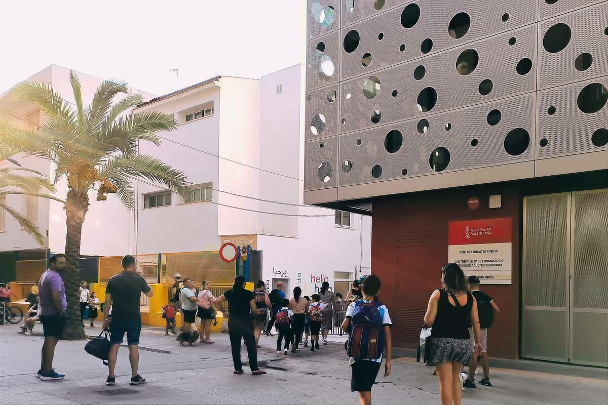 Benidorm revisará los extintores de los colegios públicos tras la denuncia del Grupo Socialista