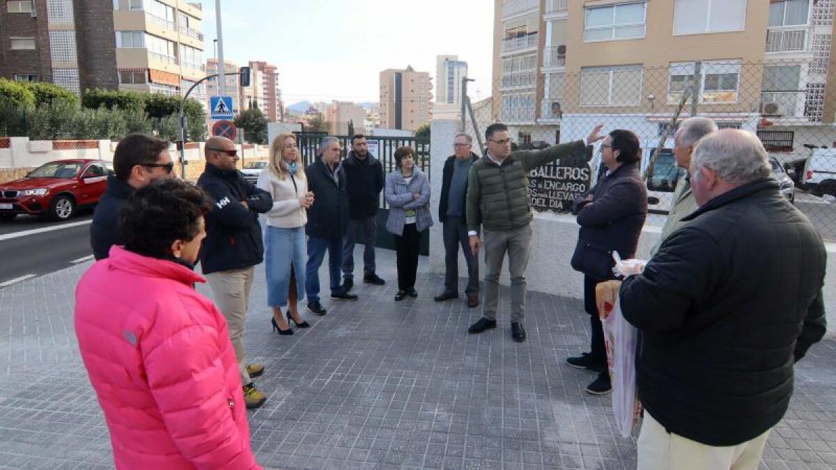 Benidorm finaliza las obras de mejora de la movilidad y la accesibilidad en la calle Ricardo Bayona