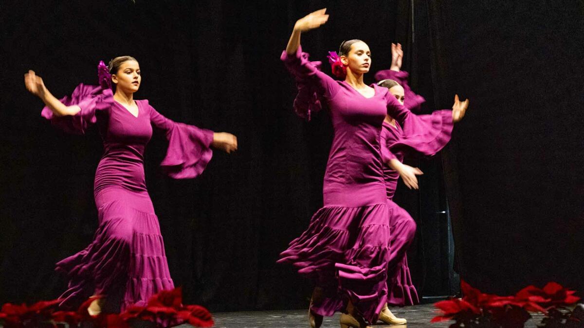 El Centro Cultural de Benidorm acoge el Festival de Navidad del Conservatorio Elemental Municipal de Danza