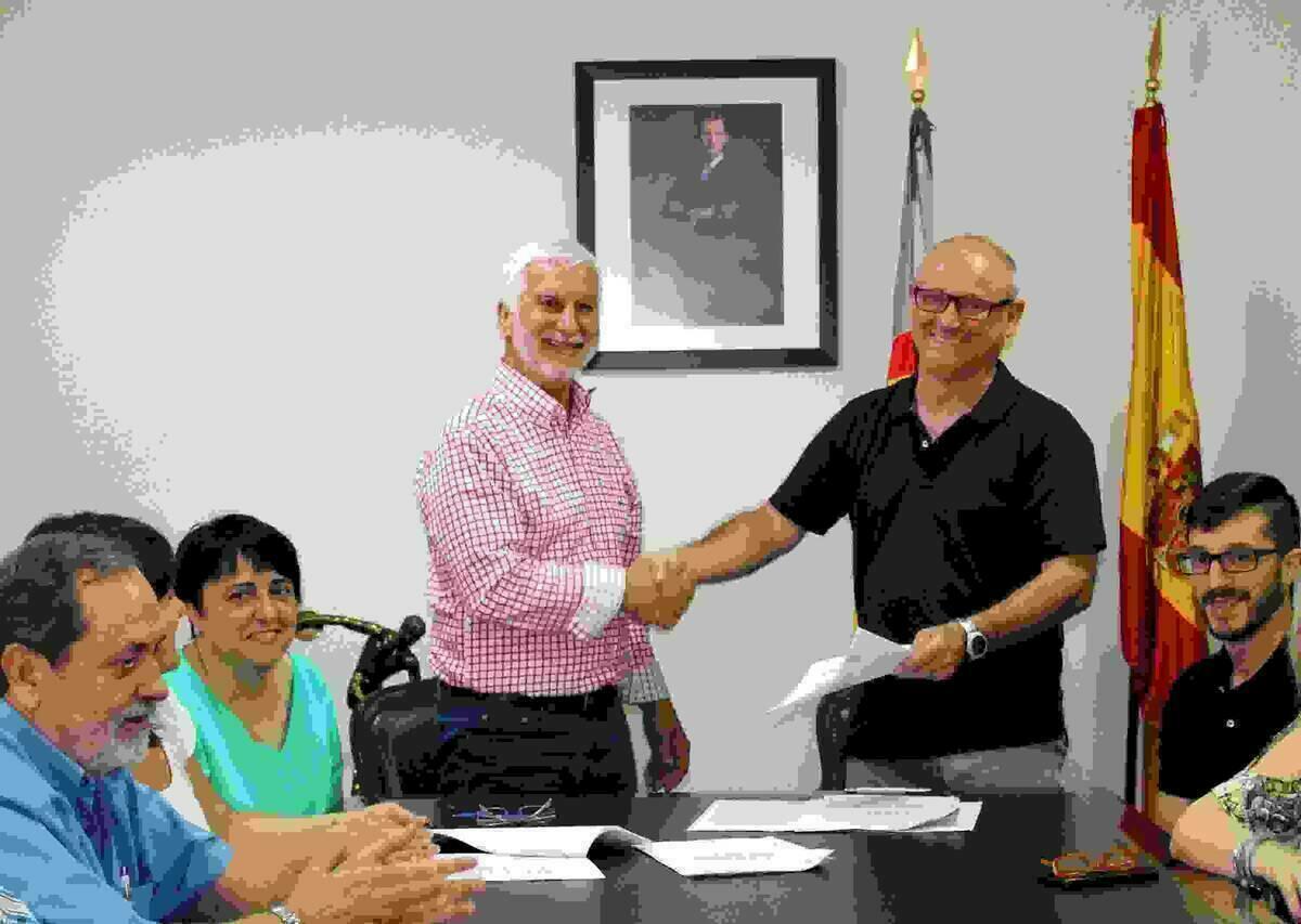 Callosa d&rsquo;en Sarri&agrave; y Altea firman un convenio que pone fin a a&ntilde;os de discrepancias por el suministro de agua potable a Santa Clara