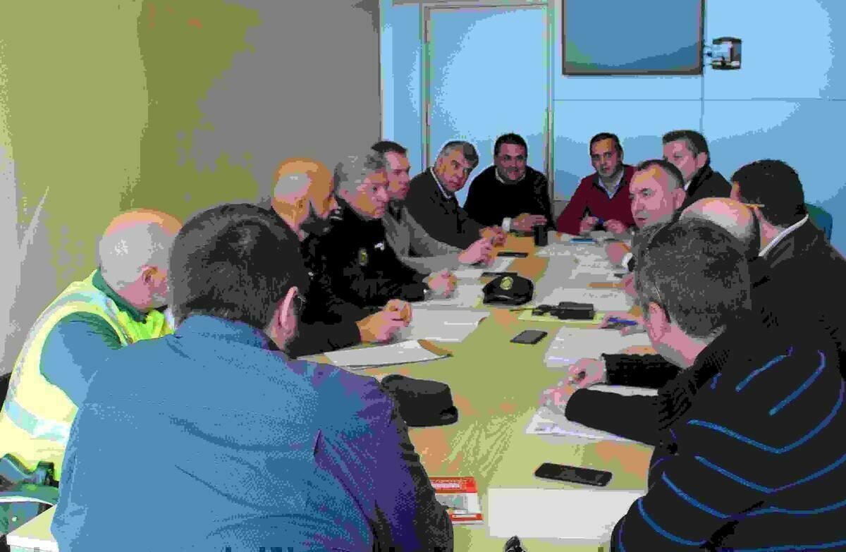 Benidorm planifica los dispositivos sanitario y de seguridad y tr&aacute;fico para Semana Santa e inicio de la temporada de eventos