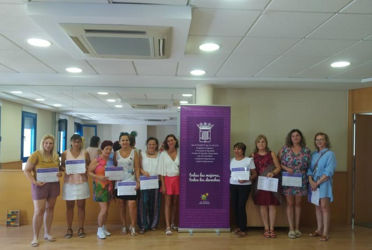 15 mujeres se forman en el III Curso Informática gratuito “Mujeres y TIC”