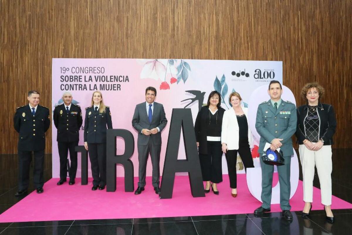 Mazón exige una rectificación inmediata de la ‘ley del sí es sí’ en la apertura del Congreso sobre la Violencia contra la Mujer