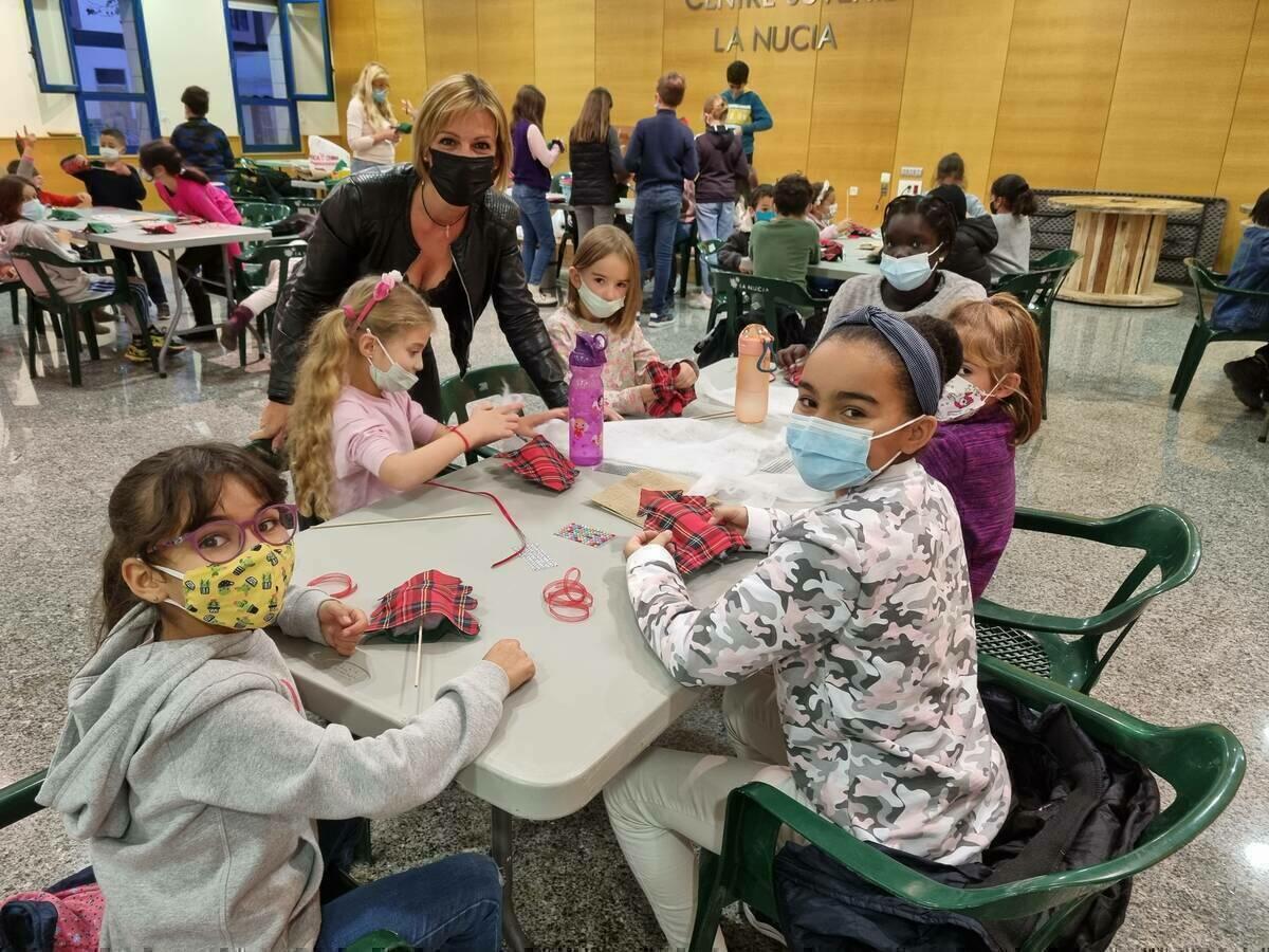 Juventud programa talleres solidarios, Museo Mágico y la Gala de Magia