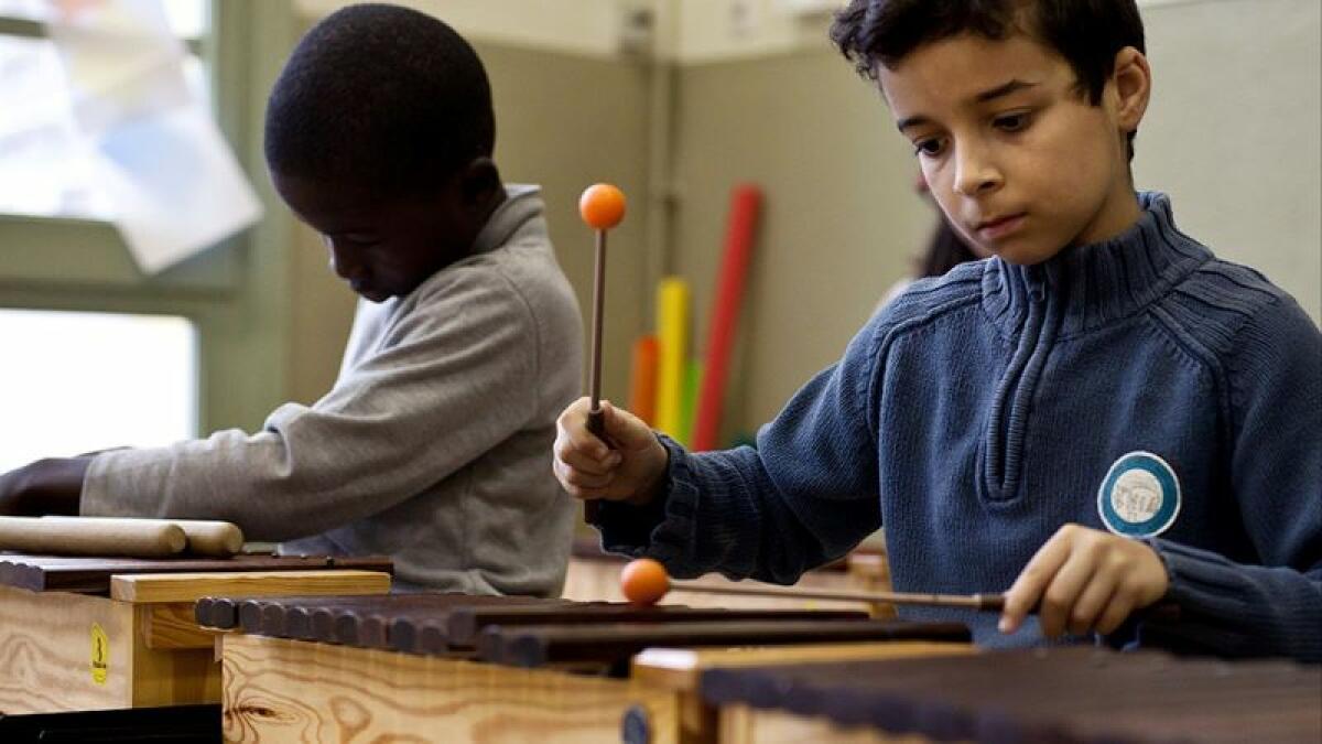 De Alemania a Portugal, la propuesta de abrir las escuelas con horario extendido ya funciona en Europa