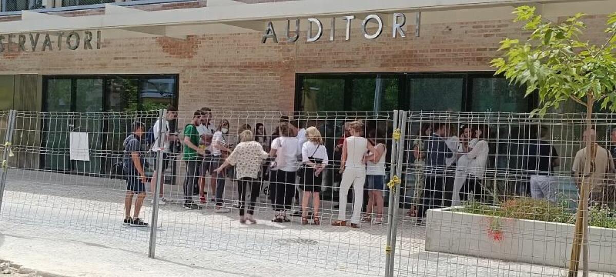 Nadie asume el medio millón de incremento de costes en el Centro Cultural
