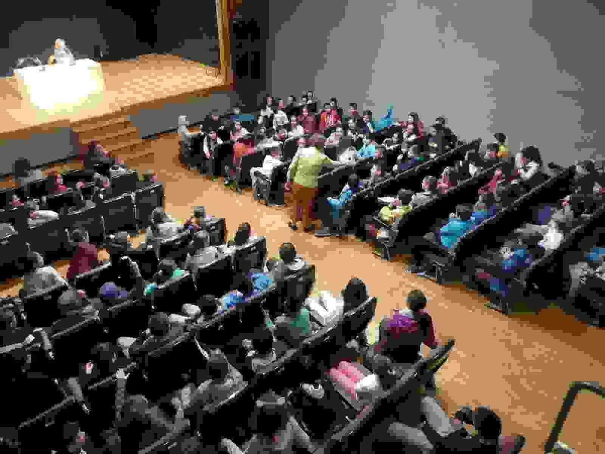 Educaci&oacute;n contra la Violencia de G&eacute;nero en La Nuc&iacute;a