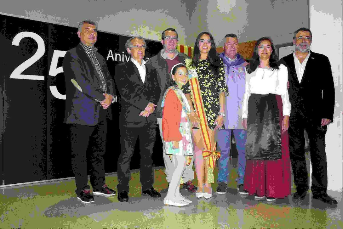 Una exposici&oacute;n repasa la figura de Bernat de Sarri&agrave; y los 25 a&ntilde;os de escenificaci&oacute;n de la Carta de Poblament