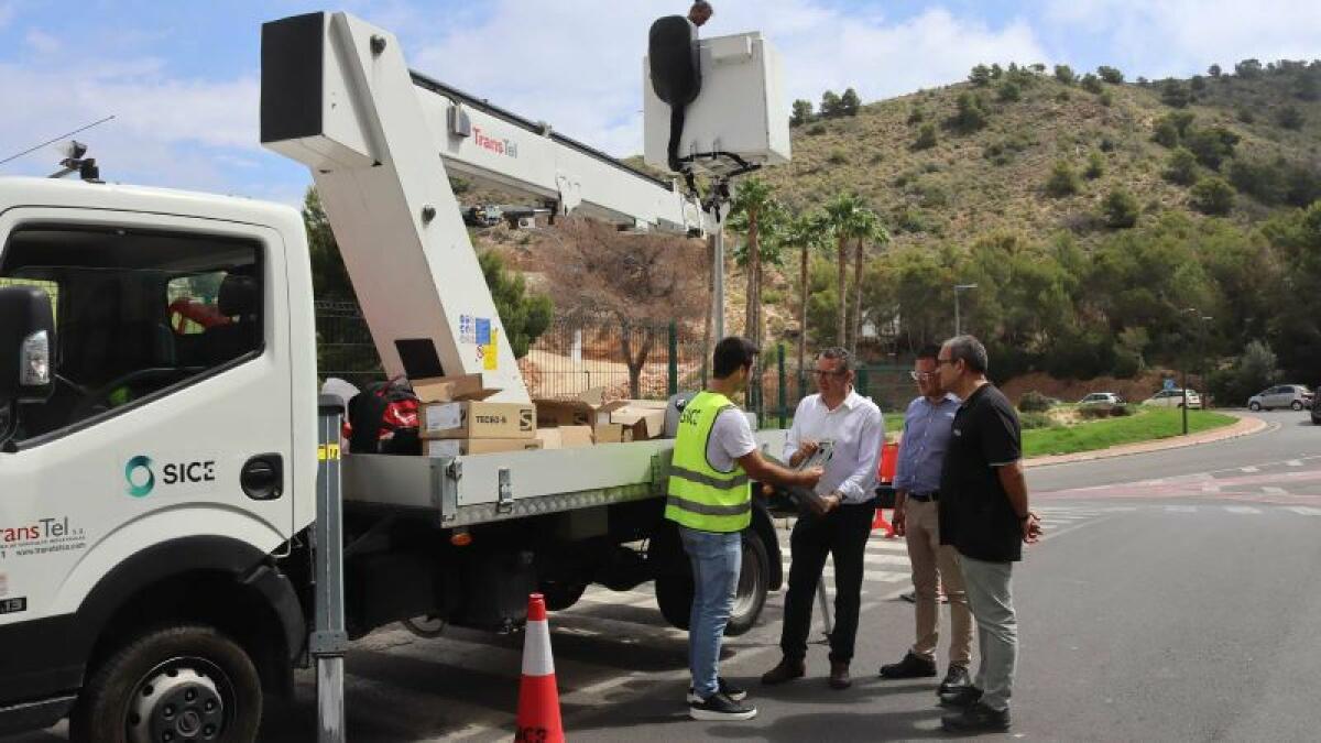 La segunda fase del Programa de Eficiencia Energética avanza ya hasta el 80% en la renovación del alumbrado de Levante 