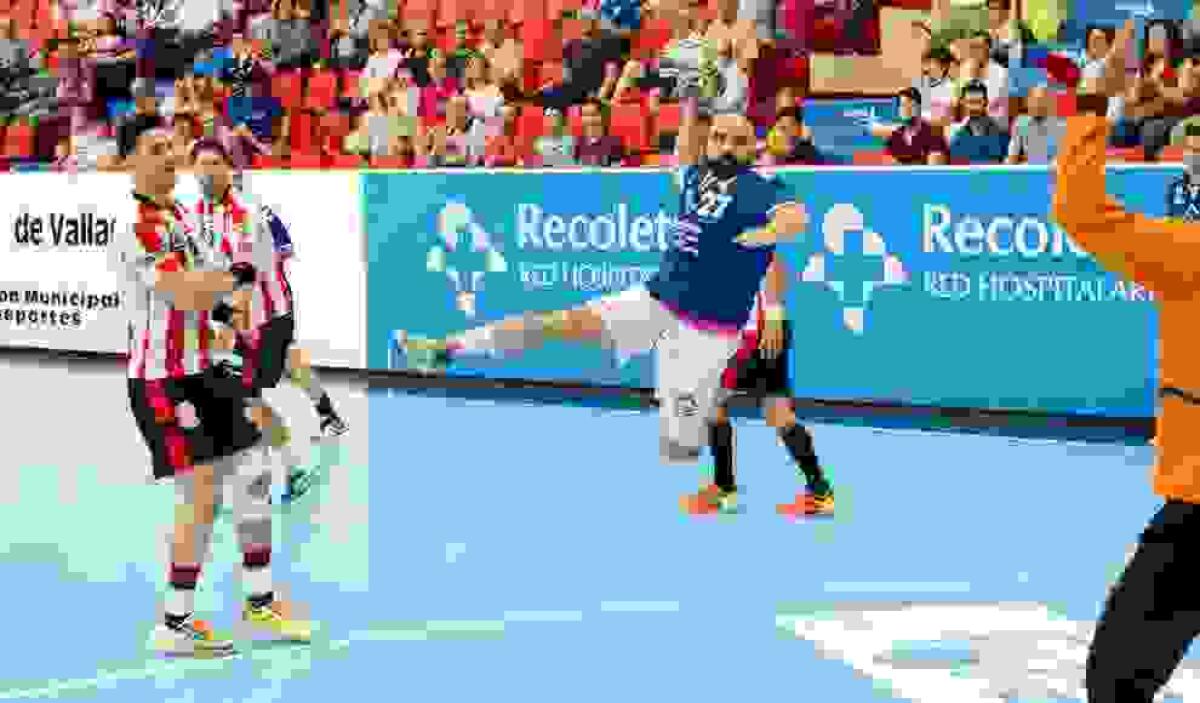 El pivote Luis Manuel Lorasque llega al Balonmano Benidorm