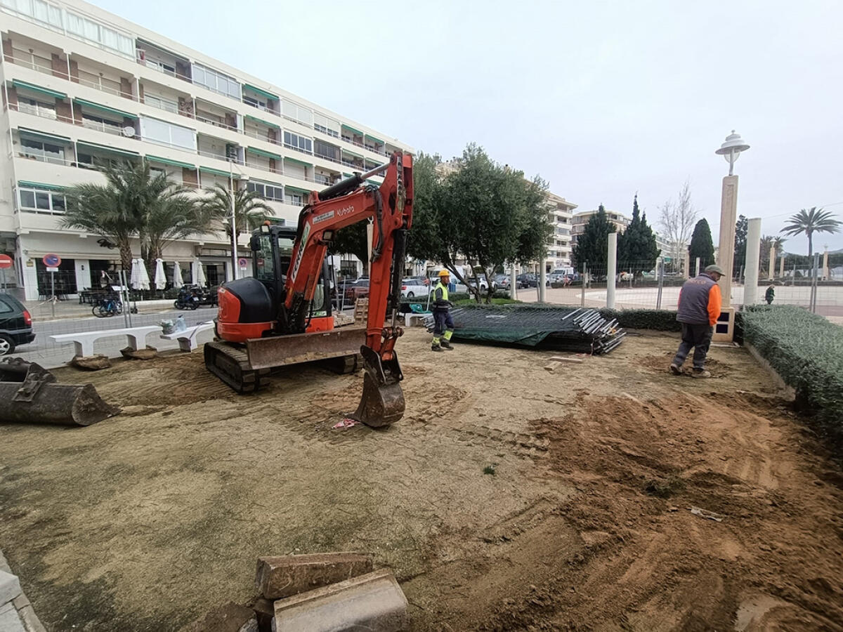 Comienzan las obras de ejecución de una zona multideportiva en el Passeig Sant Pere