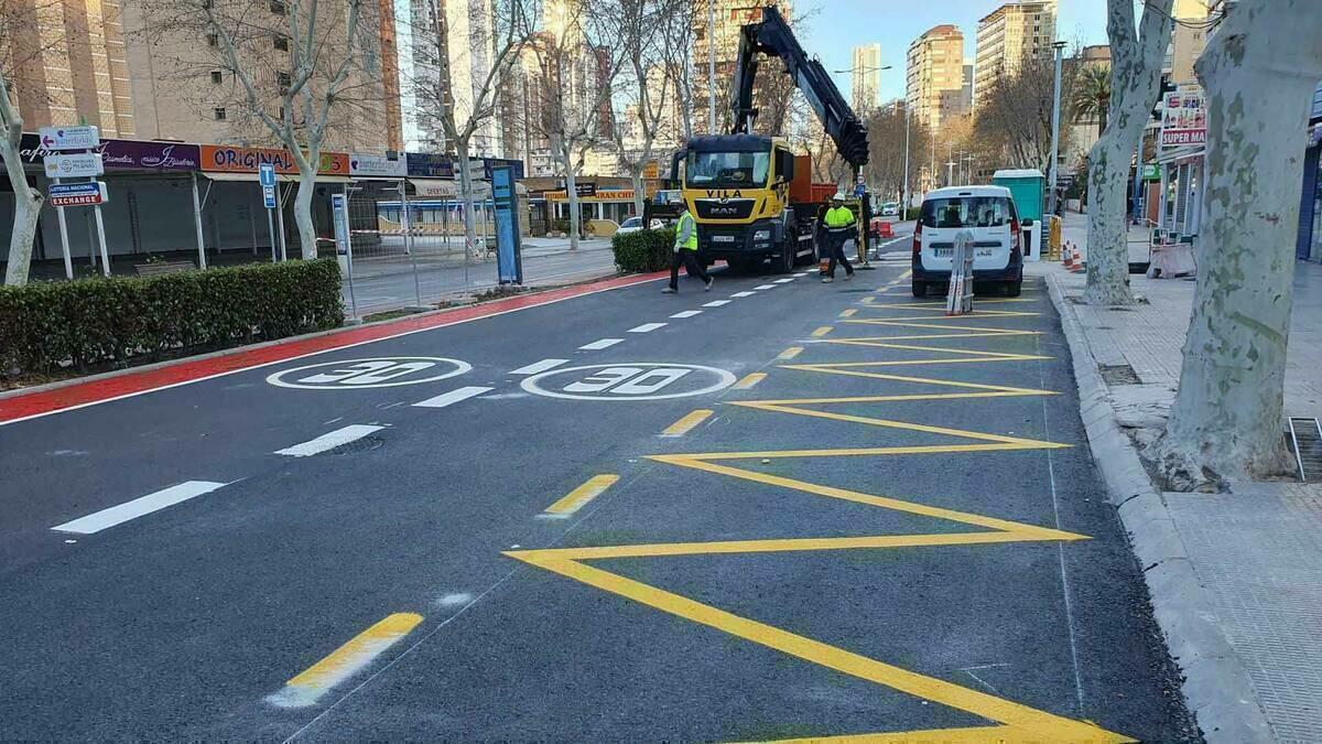 Benidorm reabre el tramo de Mediterráneo que había estado cerrado al tráfico por las obras de renovación de la estación de bombeo