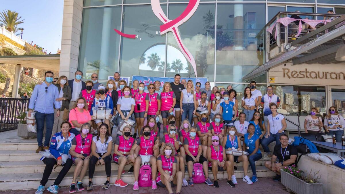 La Bahía de Benidorm, escenario del 1er Trofeo Anémona de Banco Fijo contra el cáncer de mama 