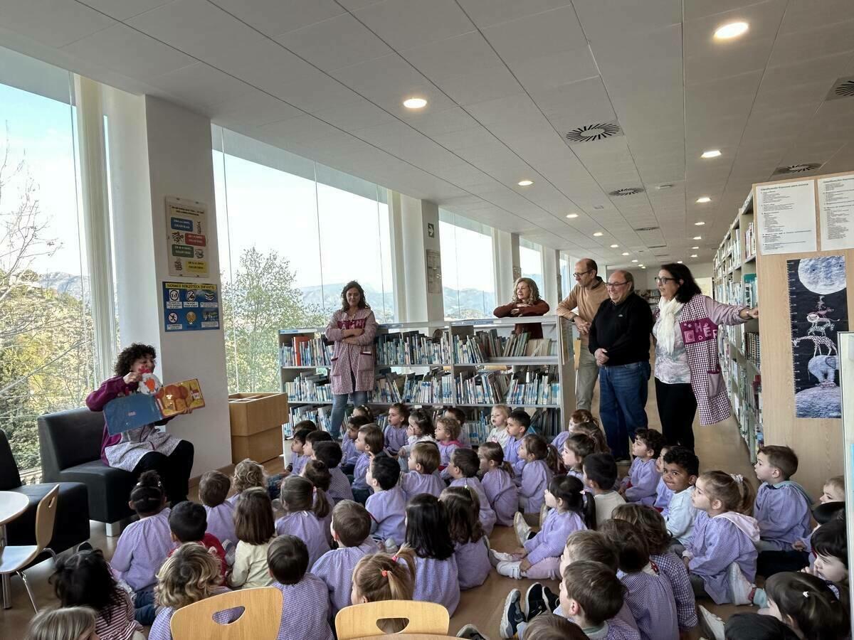 L’Escola Infantil El Bressol visitó la Biblioteca de l’Auditori