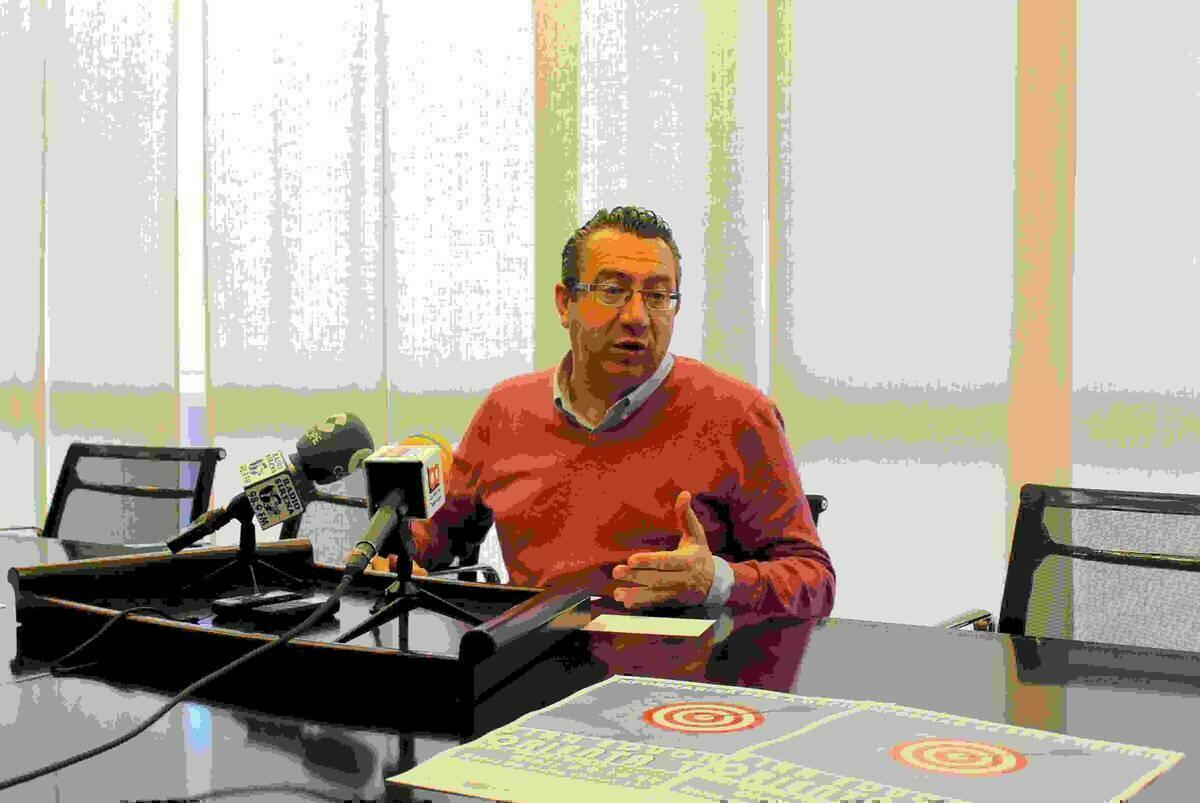 Benidorm organiza una feria para orientar a alumnos de 4&ordm; de ESO sobre su futuro educativo y laboral