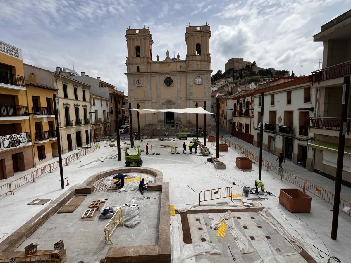 La Diputaci&oacute;n financia con 860.000 euros las obras de remodelaci&oacute;n de la Pla&ccedil;a de Baix de Petrer 