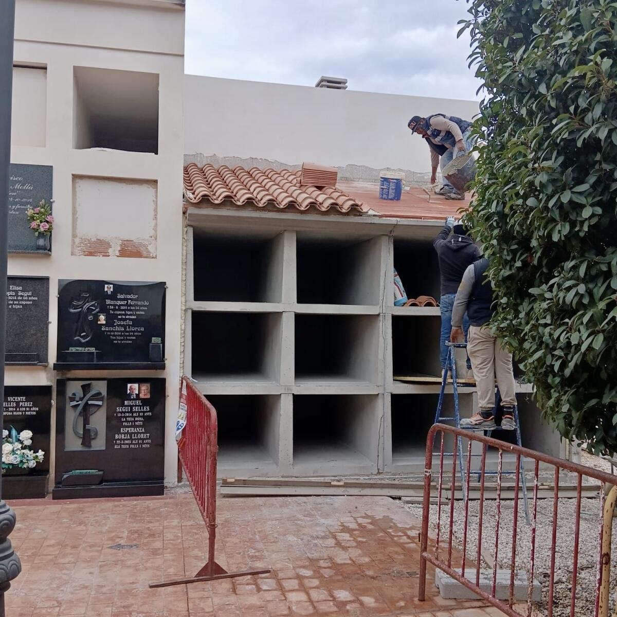 Callosa d’en Sarriá amplia la capacidad del Cementerio Municipal con 24 nuevos nichos