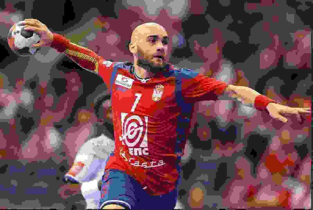 El experimentado internacional Iv&aacute;n Nikcevic llega al BM Benidorm.