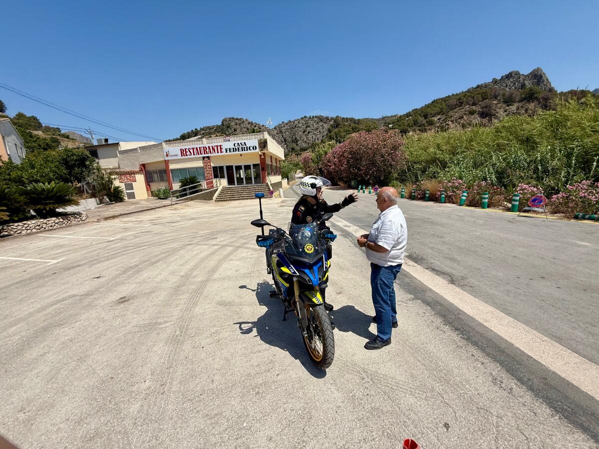 Callosa d’en Sarrià negocia la compra de “Casa Federico” para solucionar el problema de tráfico de autobuses en Les Fonts d’Algar