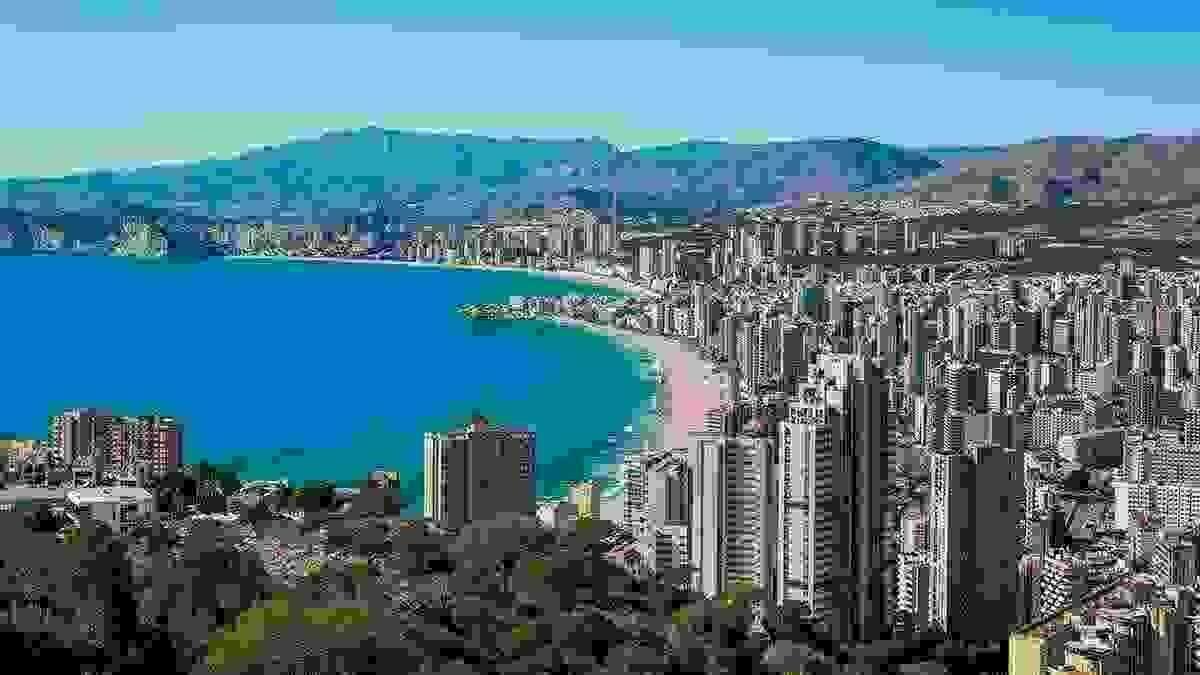 Benidorm reafirma su apuesta por posicionarse en el pa&iacute;s vecino