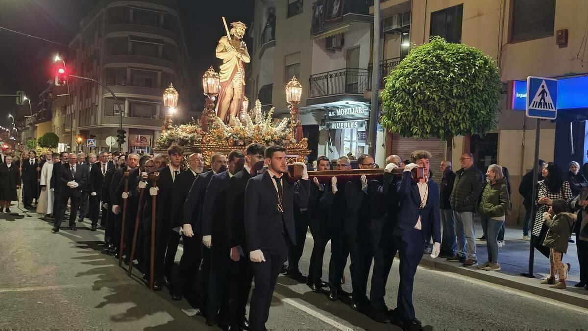 La cofradía del Ecce Homo procesiona la noche del Jueves Santo en Villajoyosa