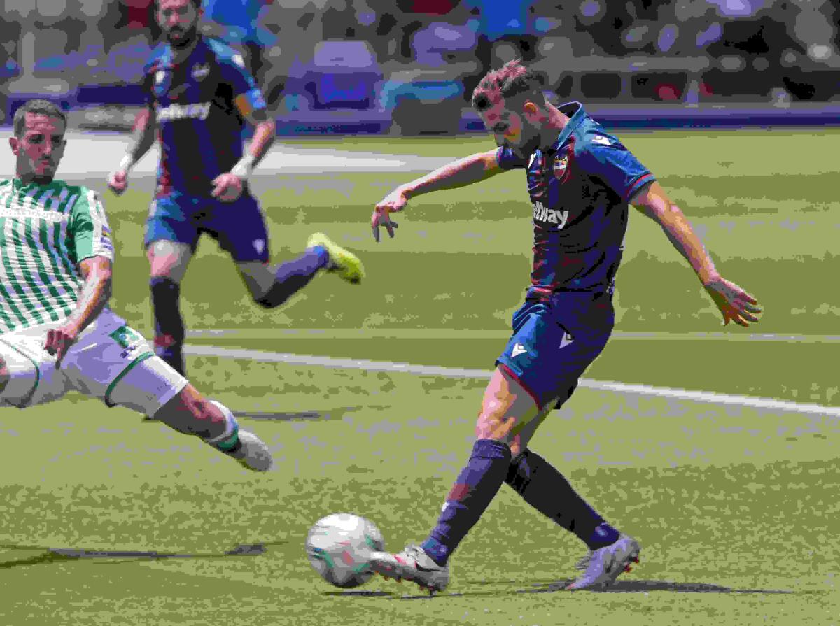 El Levante gana 4-2 al Betis en La Nucía y “roza” la permanencia  