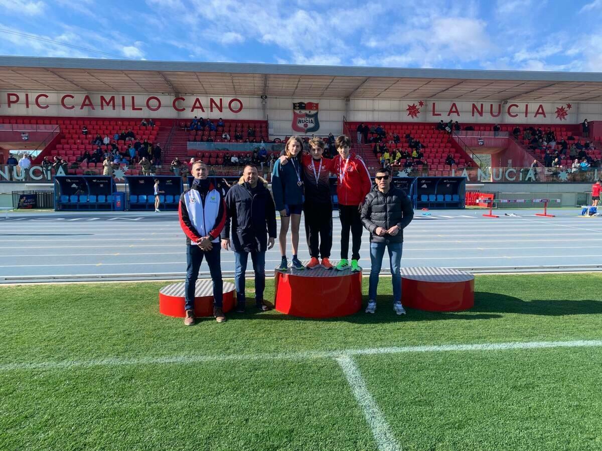 Los atletas nucieros &ldquo;brillan&rdquo; en el Provincial sub 16 en &ldquo;casa&rdquo;