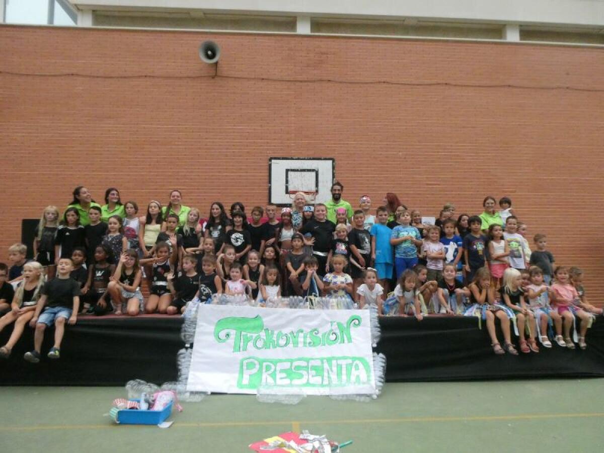 El festival fin de curso pone fin a “L’Escola d’Estiu” 2022 