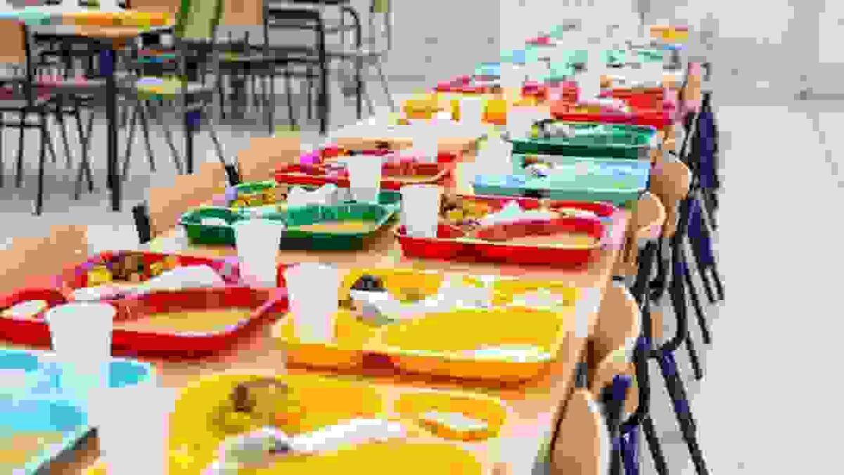 Educación informa que ya se pueden solicitar las becas de comedor escolar de Conselleria.