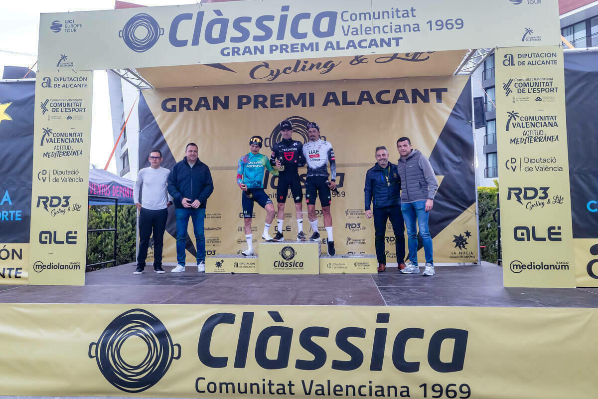 Marc Hirschi gana en La Nucía la 41ª ‘Clàssica Comunitat Valenciana’