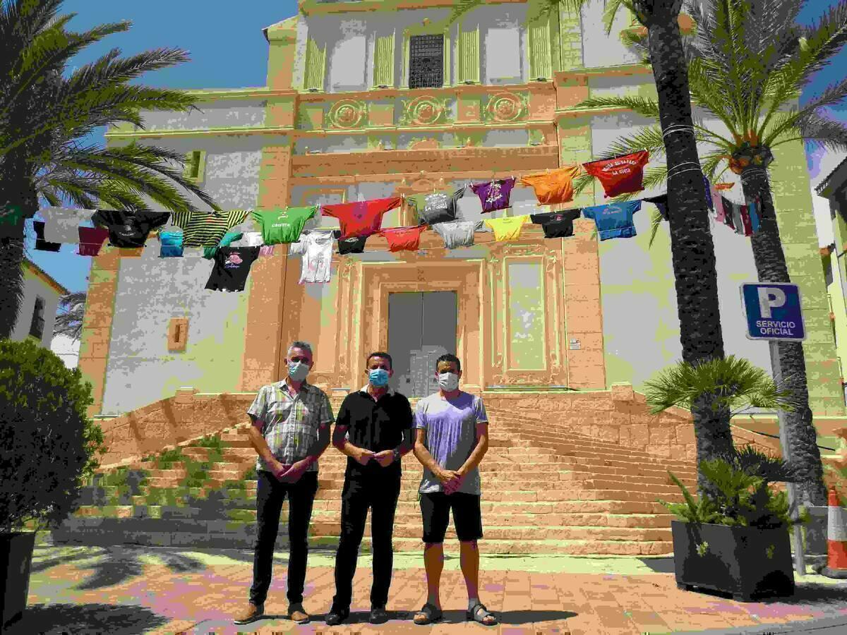 Les &ldquo;Samarretes&rdquo; de les Penyes a la pla&ccedil;a Major 