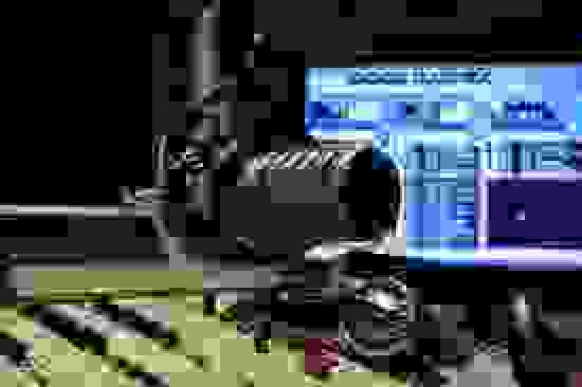 Finestrat ense&ntilde;a a los j&oacute;venes a crear su propia emisora de radio on line con el curso "Radio en la Red"